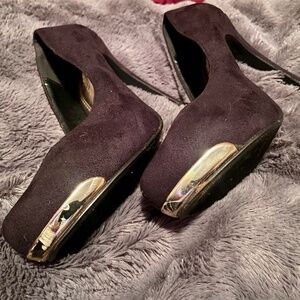 Black and Gold Heels